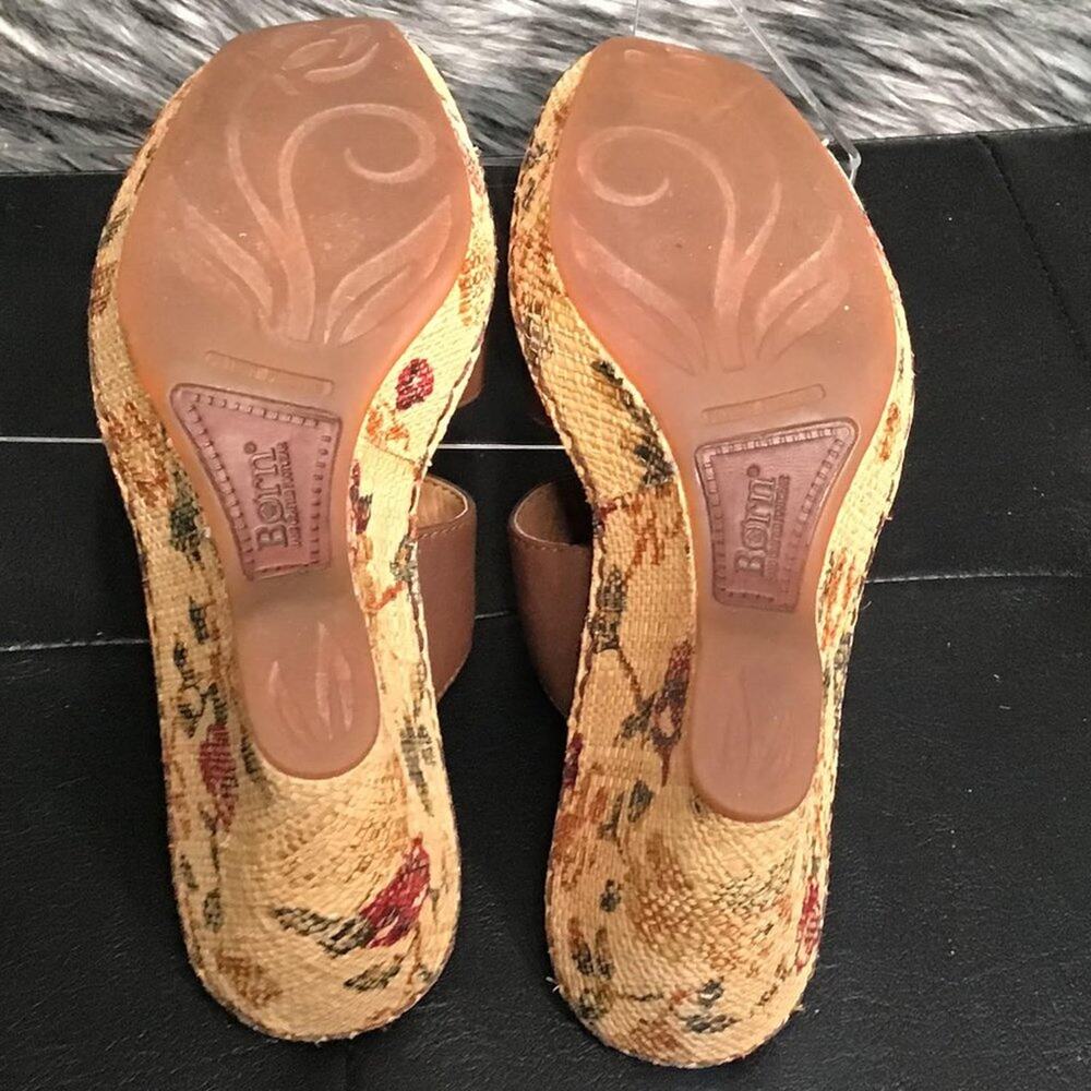 Born Platform Sandals With Floral Print 7 - Picture 4 of 5